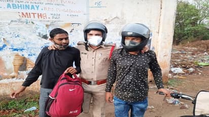 సినీ పక్కీలో ఛేజింగ్.. చైన్ స్నాచర్స్ ను పట్టుకున్న పోలీసులు..