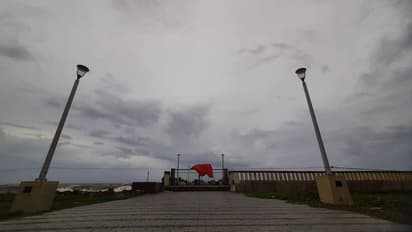 വലിയതുറ കടല്‍പ്പാലം; ഇല്ലാതാകുന്ന ഒരു ദേശചിഹ്നത്തിന്‍റെ കഥ