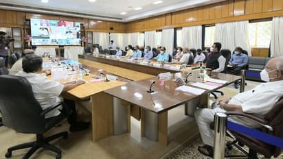 'ಡಿಸಿ ಜತೆ ಮೋದಿ ಮಾತು: ಪ್ರಧಾನಿಗೆ ಬಿಜೆಪಿ ನಾಯಕರ ಮೇಲೆ ನಂಬಿಕೆ ಇಲ್ಲ'