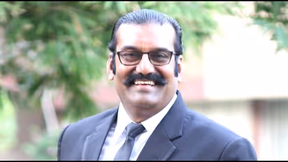 நெப்போலியன் முதல் அரவிந்த்சாமி வரை... சொந்தமாக ஐடி கம்பெனி நடத்தி பல கோடி சம்பாதிக்கும் சினிமா பிரபலங்கள்