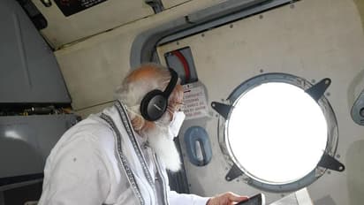 ತೌಕ್ಟೆ ಚಂಡಮಾರುತದಿಂದ ಹಾನಿಯಾಗಿರುವ ಗುಜರಾತ್‌ನಲ್ಲಿ ಮೋದಿ ವೈಮಾನಿಕ ಸಮೀಕ್ಷೆ!