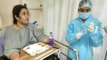 തെലങ്കാനയിലെ തെരഞ്ഞെടുപ്പ് ഡ്യൂട്ടിക്കിടെ അധ്യാപിക കൊവിഡ് ബാധിച്ച് മരിച്ചു, ചോദ്യം ചെയ്ത് ഭർത്താവ്