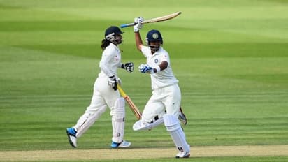 ആദ്യ ഡേ നൈറ്റ് ടെസ്റ്റിനൊരുങ്ങി ഇന്ത്യന് വനിതാ ക്രിക്കറ്റ് ടീം