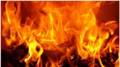 ಹಾವೇರಿ: ದನದ ಕೊಟ್ಟಿಗೆಗೆ ಬೆಂಕಿ, ಮೂಕಪ್ರಾಣಿಗಳು ಸಜೀವ ದಹನ