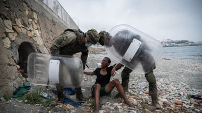 8000 -ത്തോളം അഭയാര്ത്ഥികള്; മൊറോക്കോ 'ബ്ലാക്ക് മെയില്' ചെയ്യുന്നെന്ന് സ്പെയിന്