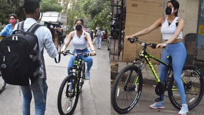 పబ్లిక్ లో చెల్లితో కలిసి సైకిల్ రైడ్ చేసిన స్టార్ హీరోయిన్!