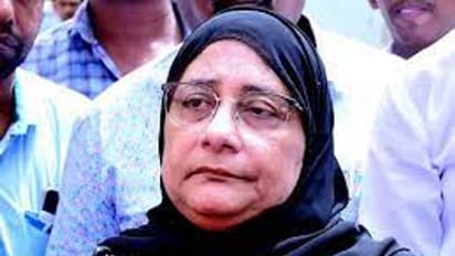 முன்னாள் அமைச்சர் நிலோபர் கபில் அதிமுகவில் இருந்து நீக்கம்... ஓபிஎஸ் - ஈபிஎஸ் கூட்டாக அறிவிப்பு...!