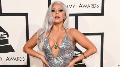 ఆ నిర్మాత అత్యాచారం చేసి గర్భవతిని చేశాడు.. చీకటి రోజులు తలచుకుంటూ కన్నీళ్లు పెట్టుకున్న లేడీ గాగా