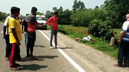 রাস্তার পাশে দেড় ঘন্টা ধরে পড়ে বৃদ্ধা, করোনা আক্রান্ত ভেবে সাহায্য করলেন না কেউই