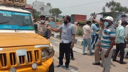 ప్రమాదం చేసి పరారవుతున్న డ్రైవర్.. ఛేజ్ చేసి పట్టుకున్న మంత్రి శ్రీనివాస్ గౌడ్