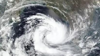 As Tropical Storm Henri hits US east coast, thousands left without power