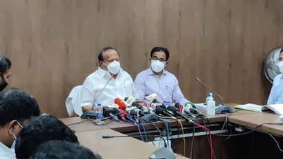 வியாபாரிகளே கவலை வேண்டாம்.. உங்களை போலீஸ் தடுத்தால் ஒரு போன் போடுங்க போதும்... மாஸ் காட்டும் அமைச்சர்..!