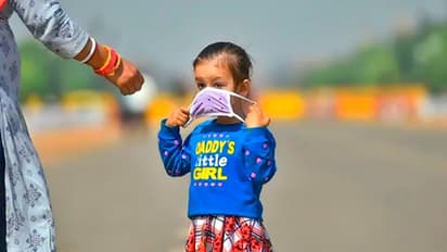 দ্বিতীয়ের মতোই ভয়াবহ হতে চলেছে করোনার তৃতীয় তরঙ্গ, বাড়ছে শিশুদের আক্রান্ত হওয়ার আশঙ্কা