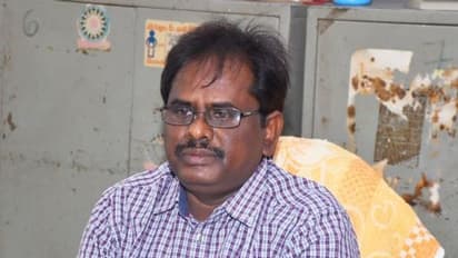 మరణమృదంగం... సిరిసిల్ల అడిషనల్ కలెక్టర్ కరోనాతో మృతి