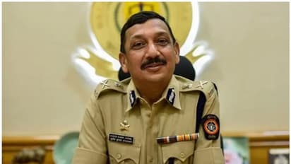 జీన్స్, టీషర్టులుతో ఆఫీసులకు రావొద్దు: సిబ్బందికి సీబీఐ చీఫ్ కొత్త డ్రెస్ కోడ్