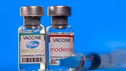 FDA adds possible risk of heart inflammation to Moderna, Pfizer COVID-19 vaccines
