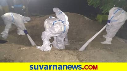 ಗದಗ: ಕಾಂಗ್ರೆಸ್ ಮುಖಂಡನ ಅಂತ್ಯಸಂಸ್ಕಾರ ವೇಳೆ ಜನಜಾತ್ರೆ