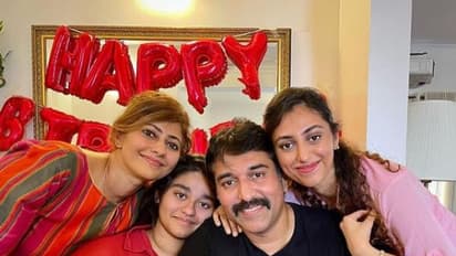 இப்பவும் ஹீரோ போல இருக்கும் நடிகர் ரகுமானுக்கு இவ்வளவு பெரிய மகள்களா? பலரும் பார்த்திடாத போட்டோஸ்..!