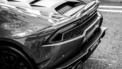 ലംബോർഗിനിക്ക് വേണ്ടി 33 ദിവസം ഉപവാസം, ഒടുവിൽ ആശുപത്രിയിൽ...