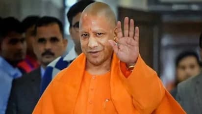 योगी सरकार करने जा रही मंत्रिमंडल का विस्तार, इस पूर्व IAS को डिप्टी सीएम बनाने की चर्चा..जानिए वजह