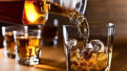 ക്രിസ്മസിന് കേരളം കുടിച്ച് തീര്‍ത്തത് 229.80 കോടിയുടെ മദ്യം; ഒന്നാമന്‍ കൊല്ലം, പ്രിയം റമ്മിനോട്