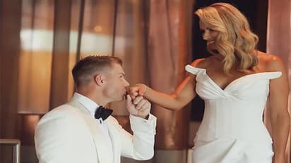 పొద్దున కేన్ విలియంసన్కి, సాయంత్రం భార్యకి... ఒకే రోజు ఇద్దరికి తెలుగులో ప్రపోజ్ చేసిన డేవిడ్ వార్నర్...