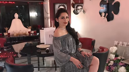 Sanjay Dutt's wife Maanayata Dutt turns boss lady; check out her latest look