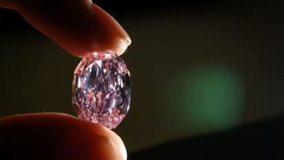 కర్నూలు జిల్లాలో వజ్రాల వేట: మరో రెండు విలువైన వజ్రాలు లభ్యం