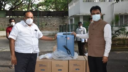 ಡಿಸಿಎಂ ಅಶ್ವತ್ಥ್ ನಾರಾಯಣ ಕ್ಷೇತ್ರ ಮಲ್ಲೇಶ್ವರಂನಲ್ಲಿ ಮನೆ-ಮನೆಗೂ ತೆರಳಿ ಲಸಿಕೆ