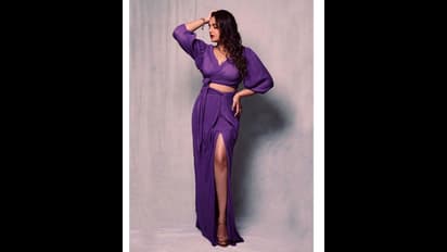 Huma Qureshi : தொடை அழகில் ரம்பாவையே மிஞ்சிய வலிமை நாயகி... பார்த்தாலே கிக் ஏறும் செம்ம ஹாட் கிளிக்ஸ்