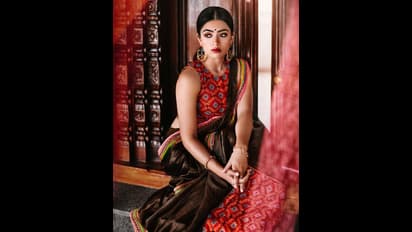 సినిమాలలోకి రాకముందు రష్మిక ఇలా ఉండేదా...  టీనేజ్ రష్మికను చూస్తే షాక్ అవుతారు!