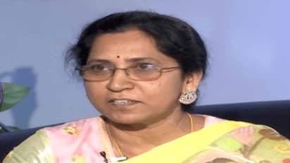 ఇంత నిర్భంధం ఉంటే ఉద్యమం సాగేదా?: కేసీఆర్ కంటే కిరణే మేలు