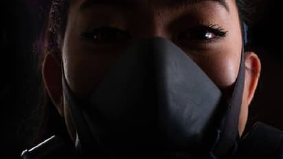 'ব্যাট লেডি'ই কি আবিষ্কার করেছিলেন করোনা ভাইরাস, উত্তর নিয়ে তোলপাড় চিন থেকে আমেরিকা