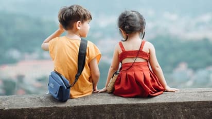 'രണ്ട് കുട്ടികൾ' നയം തെലങ്കാന സര്‍ക്കാര്‍ റദ്ദാക്കും; ജനന നിരക്ക് കുറഞ്ഞാല്‍ വൃദ്ധസംസ്ഥാനമായി മാറുമെന്ന് ആശങ്ക