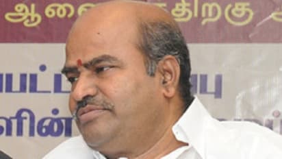 மோடி அரசின் தவறுகளை மறைக்க தமிழக அரசை குறை கூறுவதா..? பாஜகவினர் மீது பாய்ந்த தங்கபாலு..