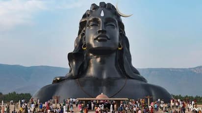 ಈಶಾ ಫೌಂಡೇಶನ್ಗೆ ಕೊರೋನಾ ನೋ ಎಂಟ್ರಿ, ಸುತ್ತಲಿನ 43 ಗ್ರಾಮವೂ ಪಾರು!