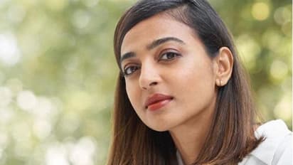 நடிகை ராதிகா ஆப்தேவை தடை செய்யவேண்டும்..! நடிகைகளுக்கு எதிராக பரவும் ஹேஷ்டேக்..!