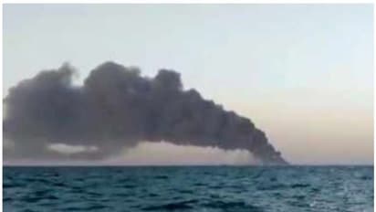 ಇರಾನ್‌ ಯುದ್ಧನೌಕೆ ಬೆಂಕಿಗಾಹುತಿ, ಸಮುದ್ರದಲ್ಲಿ ಮುಳುಗಡೆ!