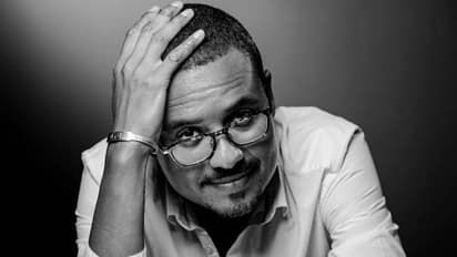 മുതുമുത്തച്ഛന്റെ നിശബ്ദതയെ കുറിച്ചെഴുതി, ബുക്കർ പുരസ്‍കാരം നേടുന്ന ആദ്യഫ്രഞ്ച് എഴുത്തുകാരനായി ഡിയോപ്