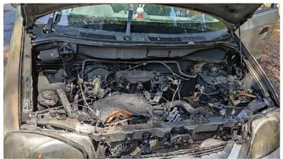 ഓടിക്കൊണ്ടിരുന്ന കാറിന് തീപിടിച്ചു