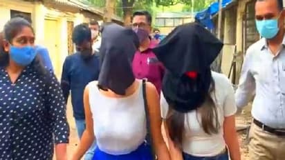 लॉकडाउन में काम नहीं मिला तो 2 एक्ट्रेस बनी सेक्स वर्कर, पुलिस से सौदेबाजी में हुई एक्सपोज