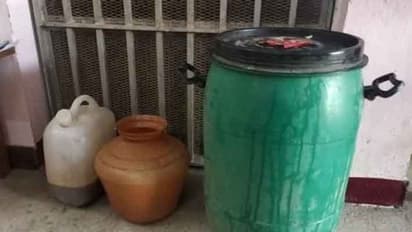 கடலூரில் பயங்கரம்.. சாராயம் குடித்த 3 பள்ளி மாணவர்கள் கவலைக்கிடம்..!