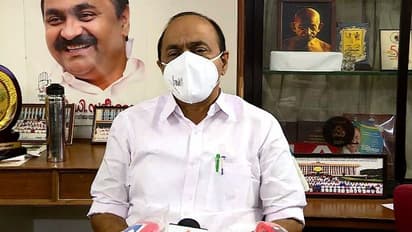 ധീരജ് കൊലപാതകം; പ്രതിപക്ഷ നേതാവിന്റെ സുരക്ഷ കൂട്ടി; കോൺ​ഗ്രസ് ഓഫിസുകൾക്ക് നേരെ അക്രമം തുടരുന്നു