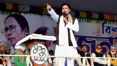 Abhishek Banerjee: রাতে বিমান অবতরণে জটিলতা, আজ নয়, সোমবারই ত্রিপুরা যাচ্ছেন অভিষেক