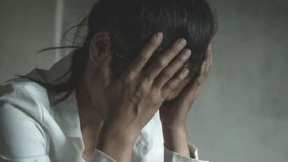 সিরিয়াল-সিনেমায় কাজ দেওয়ার নামে কুপ্রস্তাব, নগ্ন ছবি ভাইরাল করার হুমকি অভিনেত্রীকে