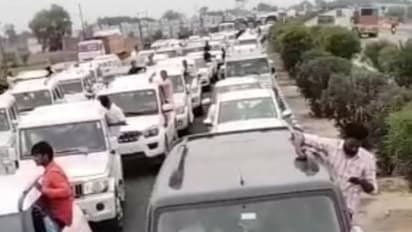 Delhi సర్కార్ సంచలన నిర్ణయం.. జనవరి 1 నుంచి ఆ వాహనాల రిజిస్ట్రేషన్ రద్దు