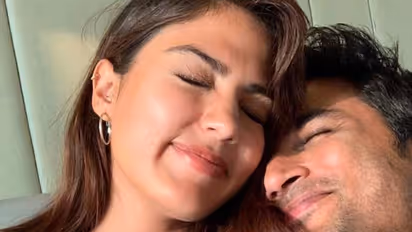 'প্রতিদিন মালপোয়া দেব, কোয়ান্টাম ফিজিক্সের সব বই পড়ব', শুধু তুমি ফিরে এসো, আবেগঘন পোস্ট রিয়ার