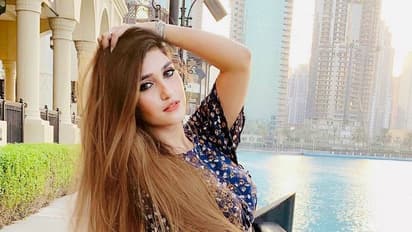 T20 WC 2021, Ind vs Pak- পাক ক্রিকেটারের বউয়ের মনে 'বিরাট' রাজ,  জানিয়েছিলেন 'মনের কথা'