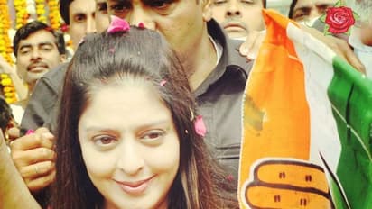 பாஜகவில் இருந்துதான் எனக்கு அழைப்புகள் வந்துக்கொண்டே இருக்கின்றன.. காங்கிரஸிலிருந்து கழன்றுகொள்ள நக்மா ரெடி.?