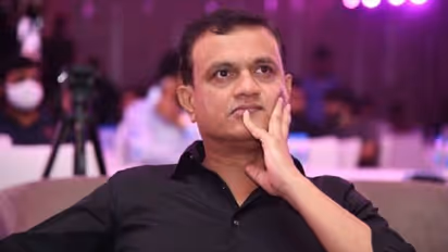 Karnataka: Producer Vijay Kiraganduru jumps to rescue of 3200 industry workers, to give Rs 1000 each